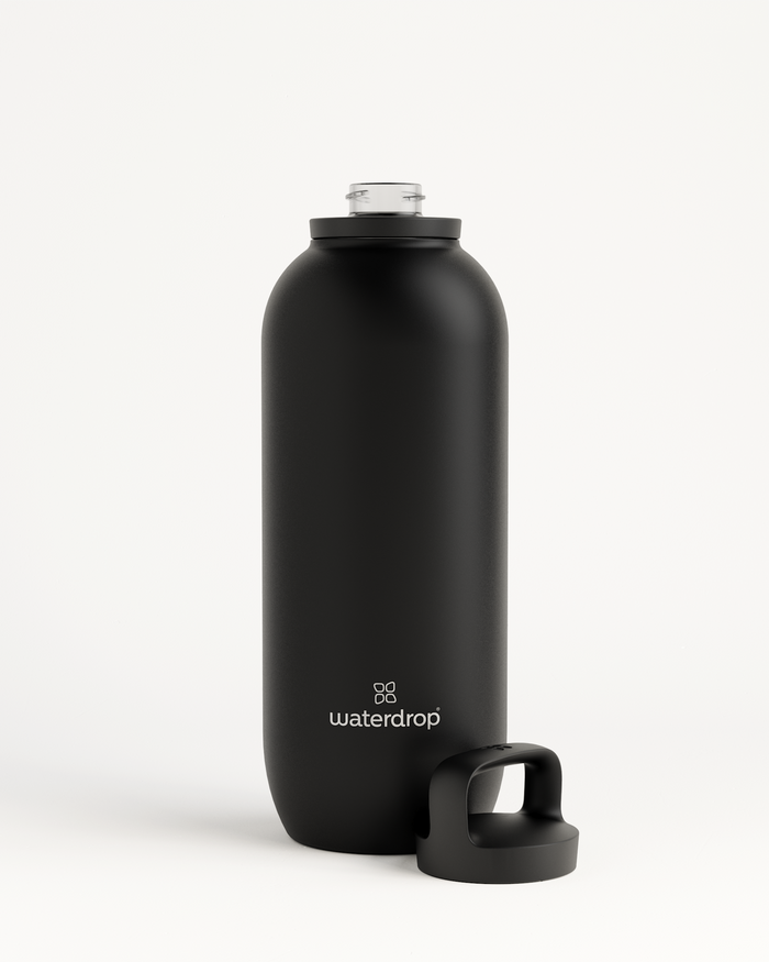 All-Purpose Thermo · Spout Lid, schwarze Edelstahlflasche mit großer Öffnung.